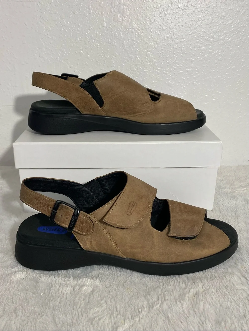 Wolky Nimes Tan Leather Slingback Adjustable Sandals Euro Size 39 (US 8)